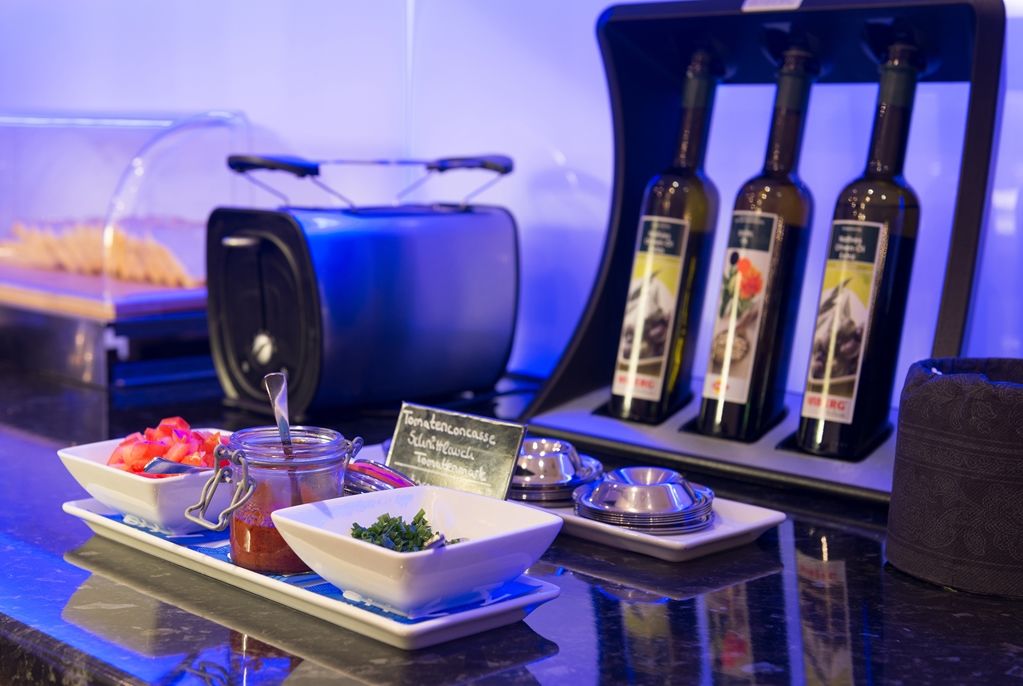 Courtyard By Marriott Dortmund Ξενοδοχείο Εστιατόριο φωτογραφία